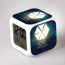 EXO multi-color clock（no battery）