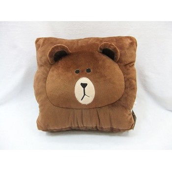The bear plush warm hand pillow