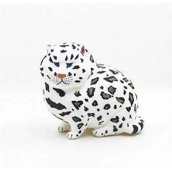 The leopard panther figure