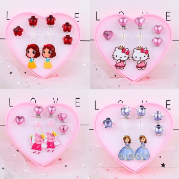 Snow White anime rings and earrings a set