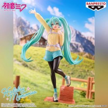 Original Banpresto Hatsune Miku Holiday Memories Mountaineering Anime Figure