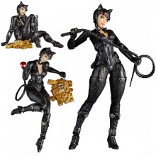 CATWOMAN Action Figure