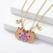 2Pcs/set Capybara Pendant Best Friend Girl BFF Necklace