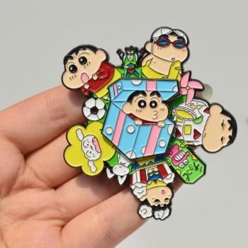 Crayon Shin-chan Alloy Enamel Badges Brooch Pins